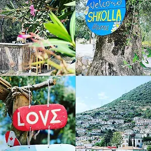  Hostel Shkolla & Albania