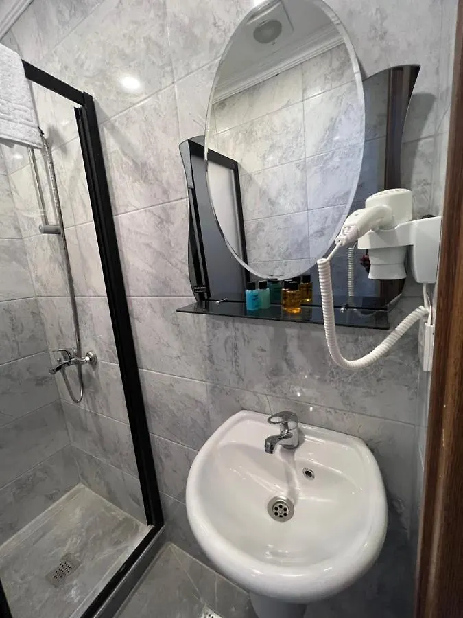 Hotel Arinna Istanbul 4*,