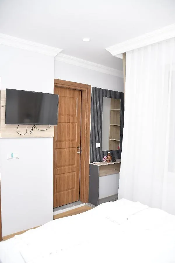 Hotel Arinna Istanbul 4*,